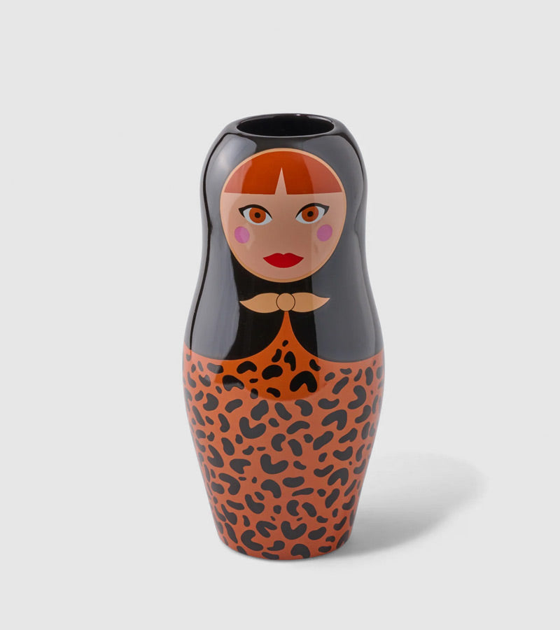 Vase poupée russe léopard