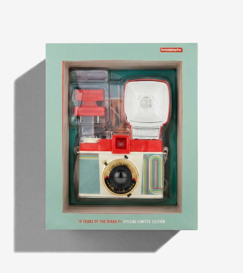 Appareil photo vintage Diana F+ avec flash