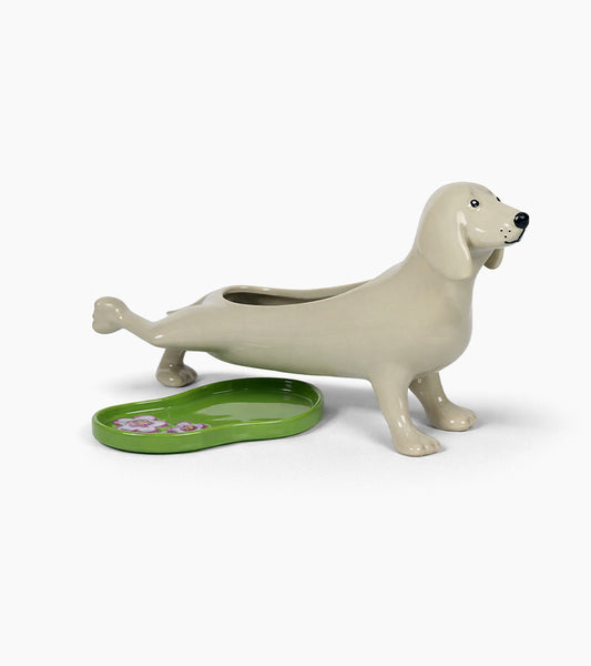 Cache-pot chien qui fait pipi