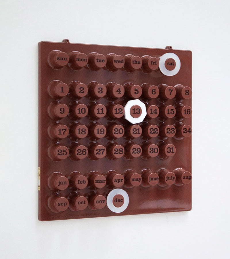 Calendrier perpétuel Ring a Date café mousse, Objet design
