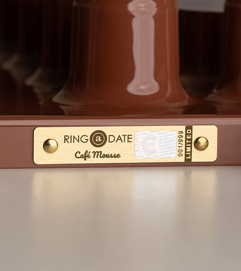 Calendrier perpétuel Ring a Date café mousse, Objet design