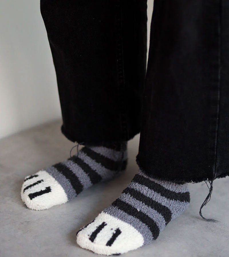 Des chaussettes à paillettes grâce à Chouette Kit - Knit Spirit Des chaussettes à paillettes grâce à Chouette Kit - Knit Spirit
