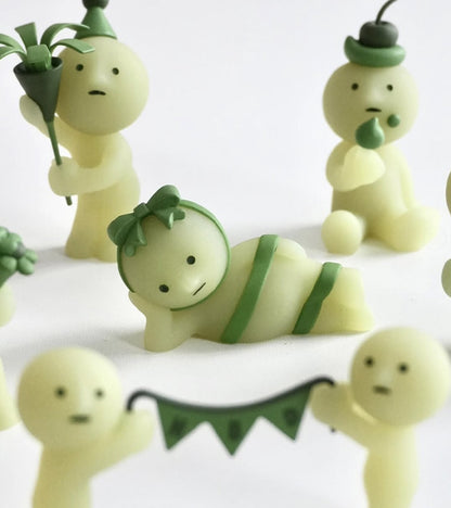 Figurine fluorescente Smiski - série Birthday