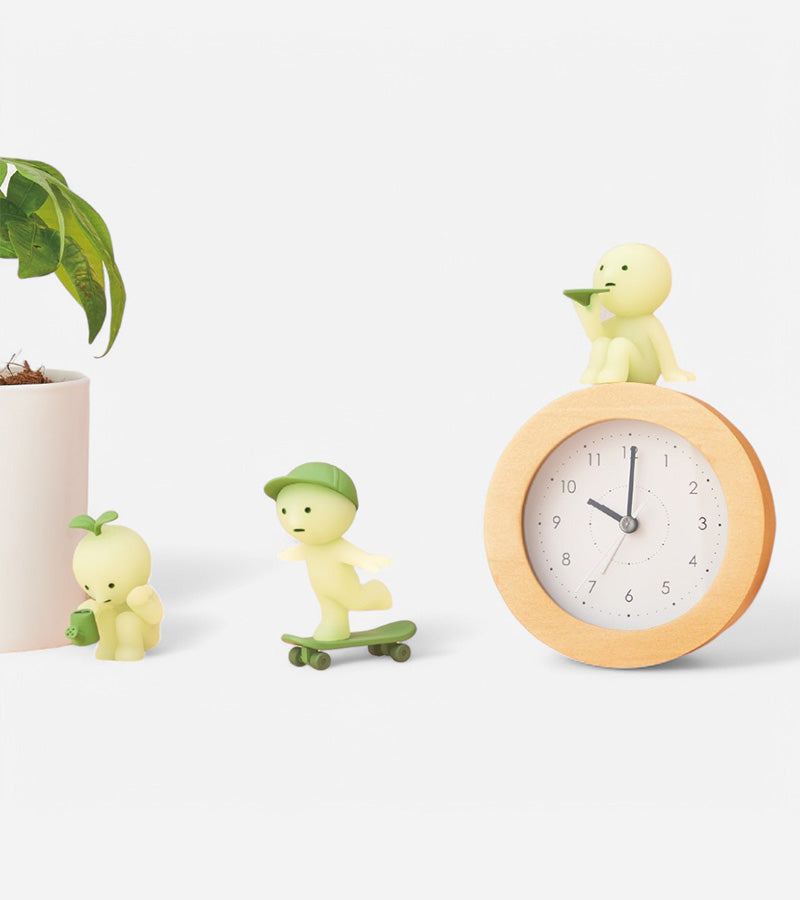 Smiski – Figura Collezionabile Fosforescente – Serie Living, Confezione Singola (Stile Casuale)