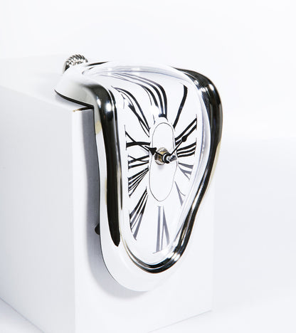 Horloge fondante inspiration Dali