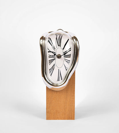 Horloge fondante inspiration Dali