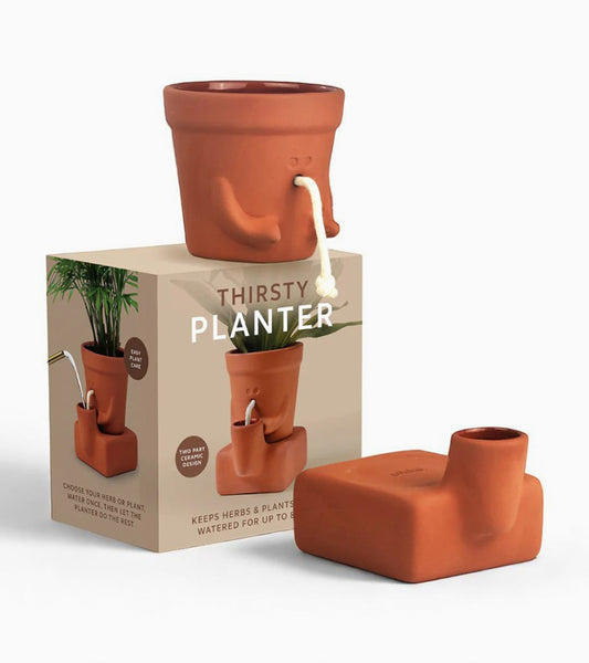 Jardinière autonome qui a soif