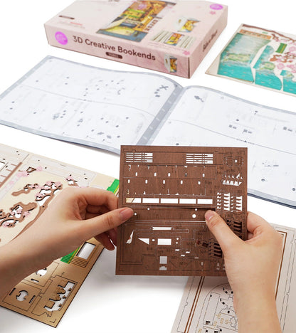 Kit DIY maison miniature en serre-livre - Sakura Densya  Robotime