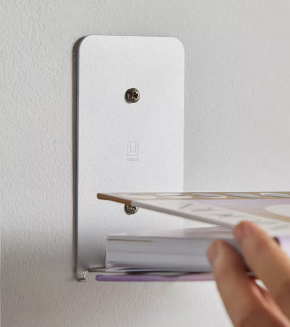 Lot de 3 etageres en métal invisibles  Umbra