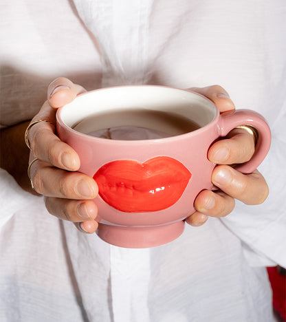 Mug lips