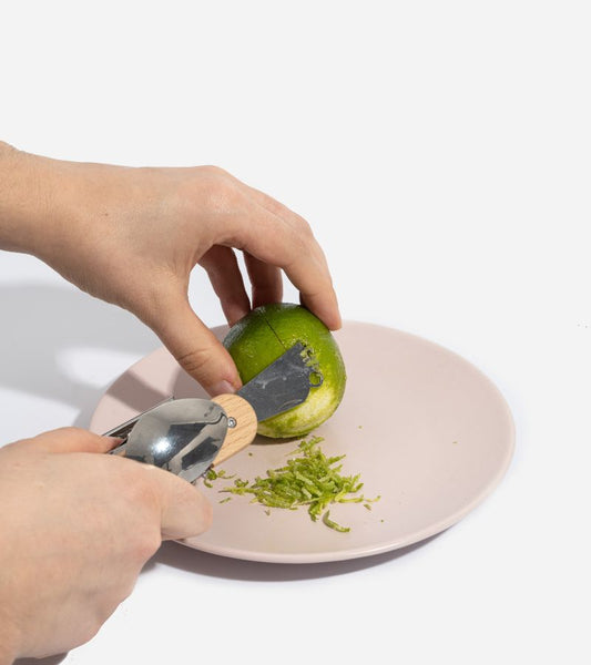 Outil multifonction de cuisine 12-en-1  Gentlmen's hardware