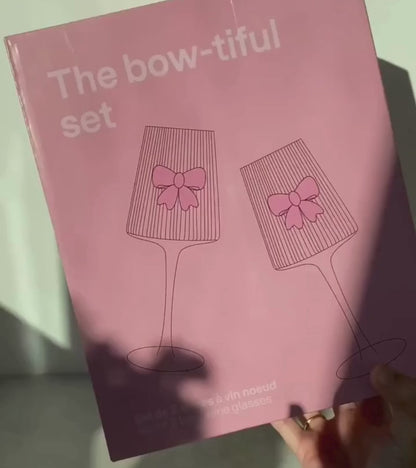 Coffret de deux verres à vin noeud