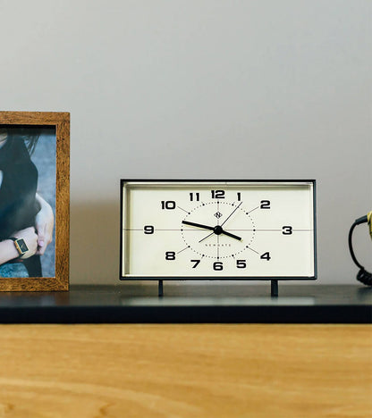 Réveil rétro Wideboy - Newgate