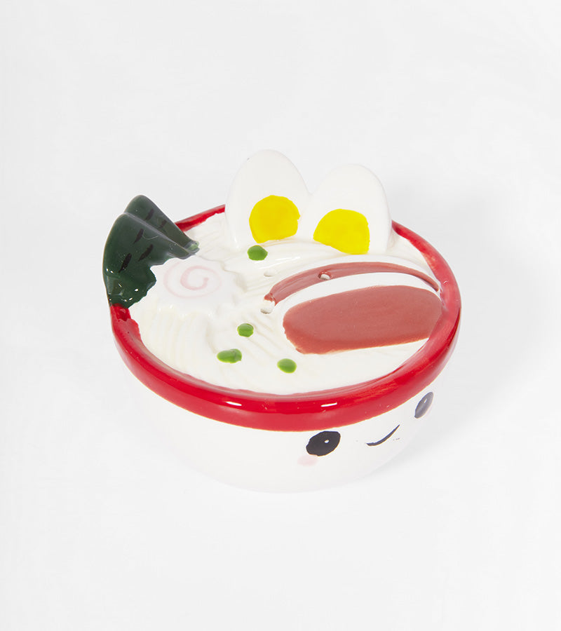 Salière et Poivrière ramen et sauce soja