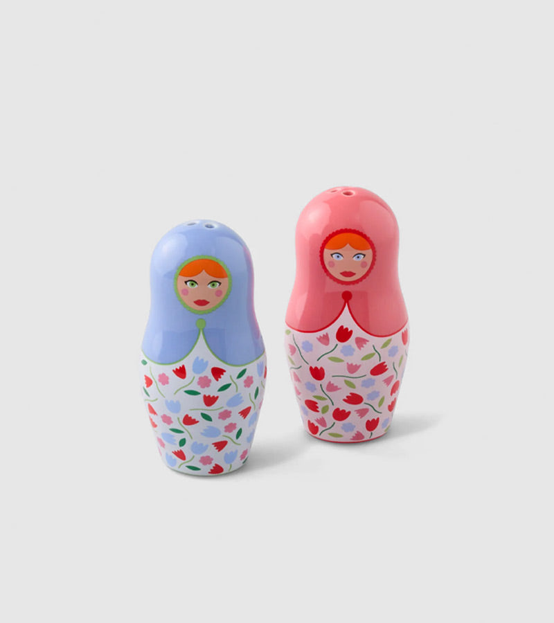Salière poivrière poupées russes
