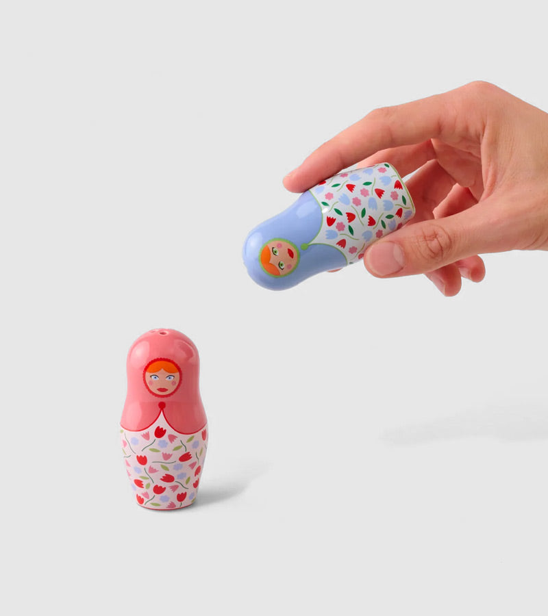 Salière poivrière poupées russes