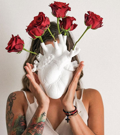 Vase coeur en porcelaine