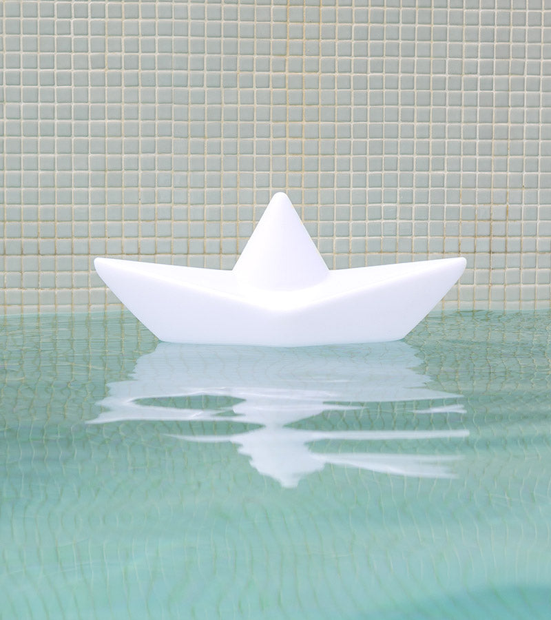 Veilleuse bateau flottante