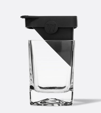 Whisky Wedge : Verre à Whisky refroidisseur  Corkcicle