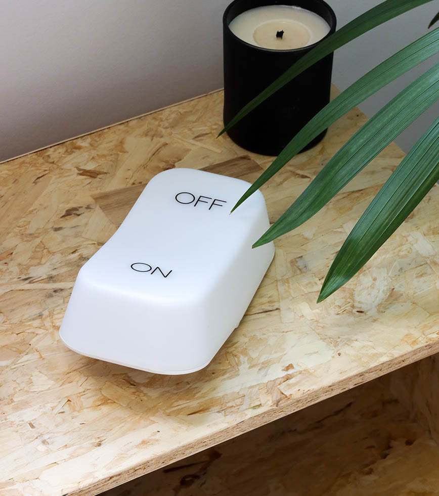 Lampe de Chevet Sans Fil ON/OFF Tactile | Allumage Facile Nuit
